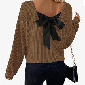 Elegant Brown V-Neck Sweater with Black Bow